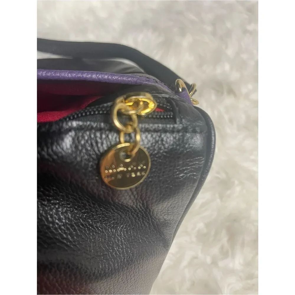 Maxx New York Purple & beige Trim shoulder bag with gold tone hardwares. - Picture 14 of 16